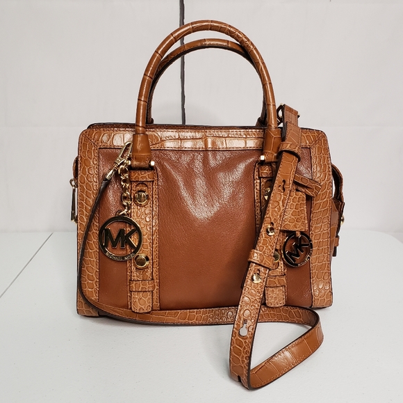Michael Kors Collins Stud Medium Leather Satchel - Picture 1 of 8